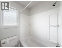 18-20 Harper Street, Faro, YT Y0B1K0 Photo 19