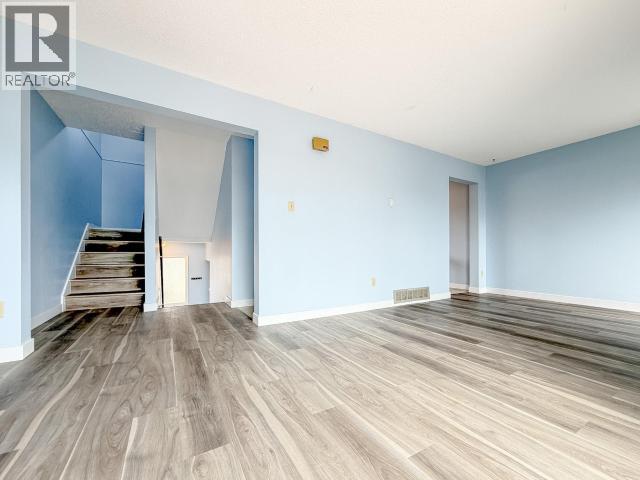 18-20 HARPER STREET - 44