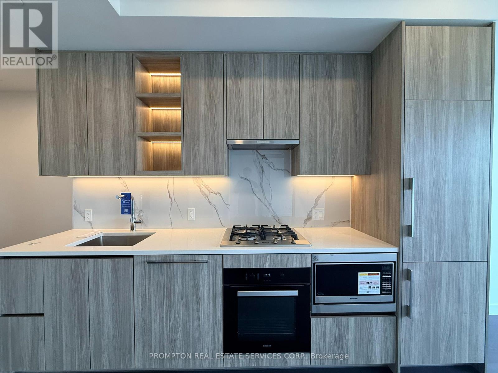 Listing photo of 361 - 68 ESTHER SHINER BOULEVARD