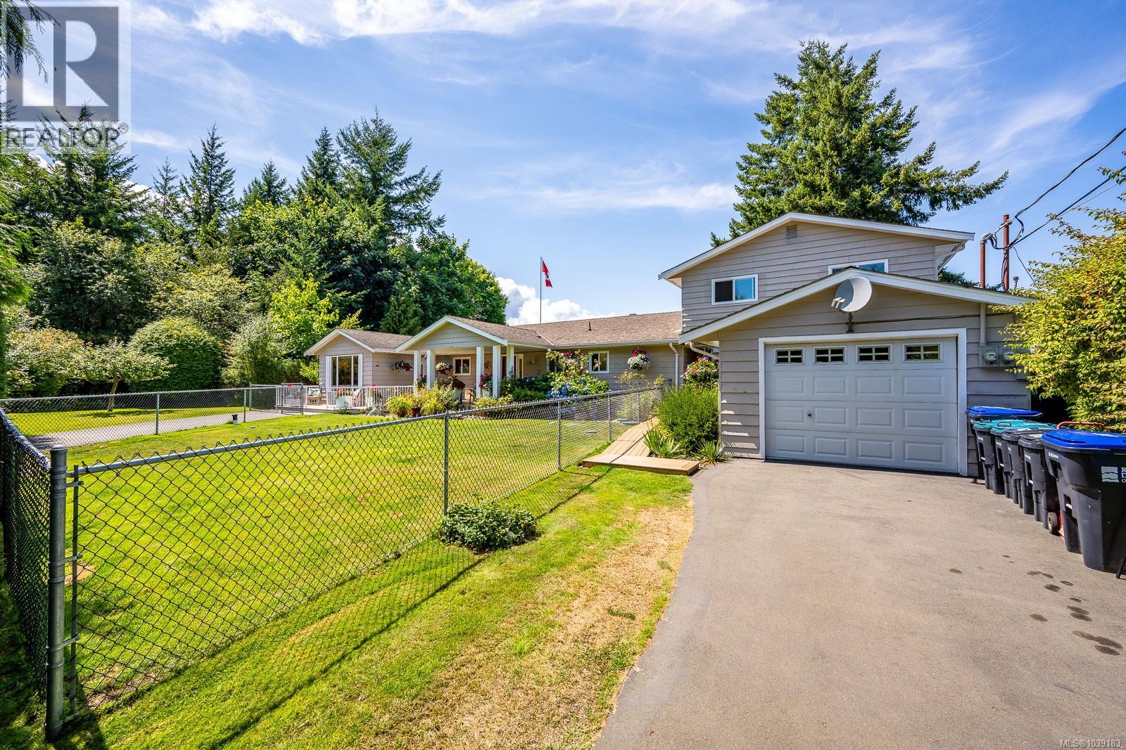 200 Crome Point Rd - 28