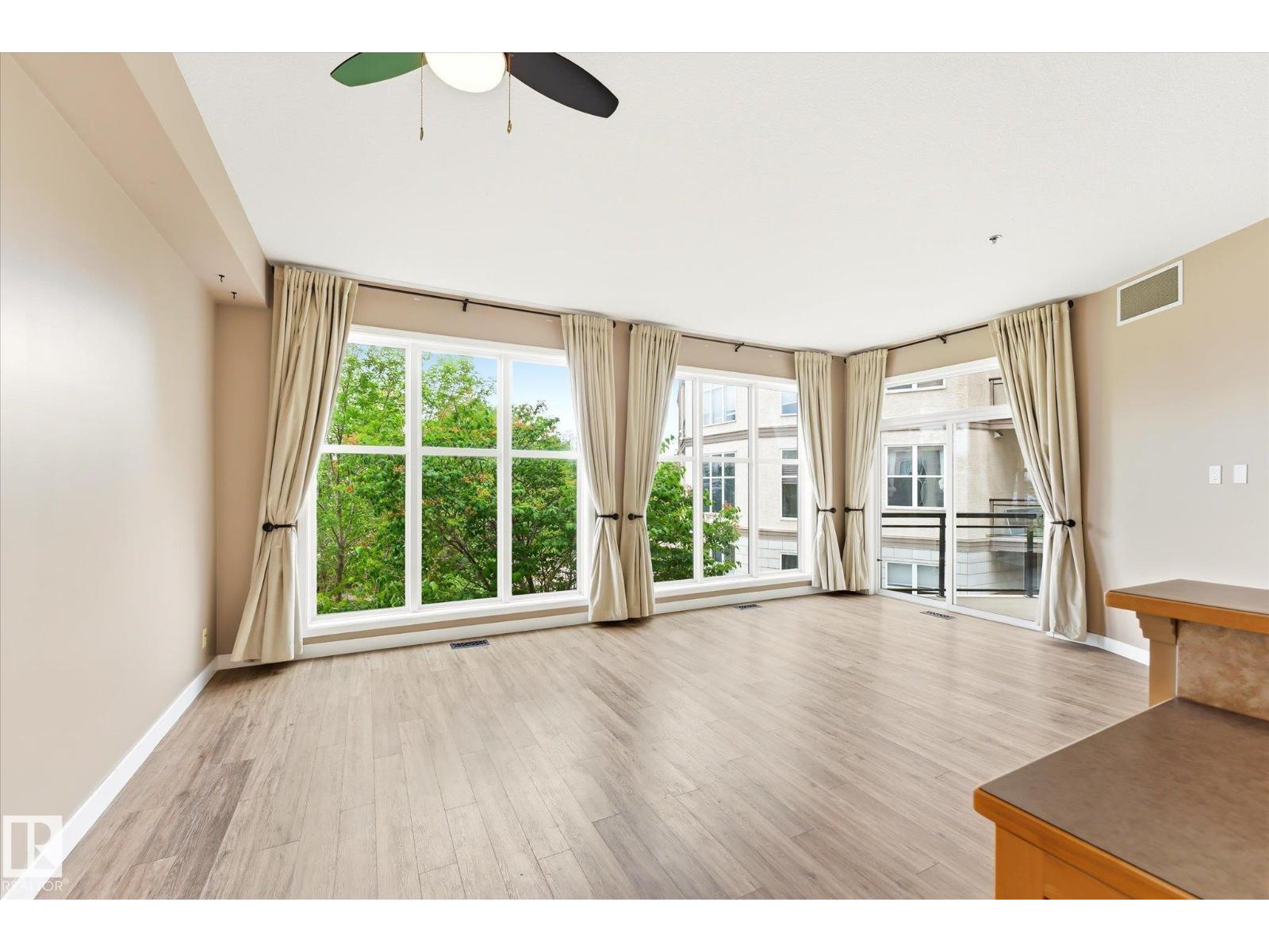 #209 4835 104A ST NW NW - 9
