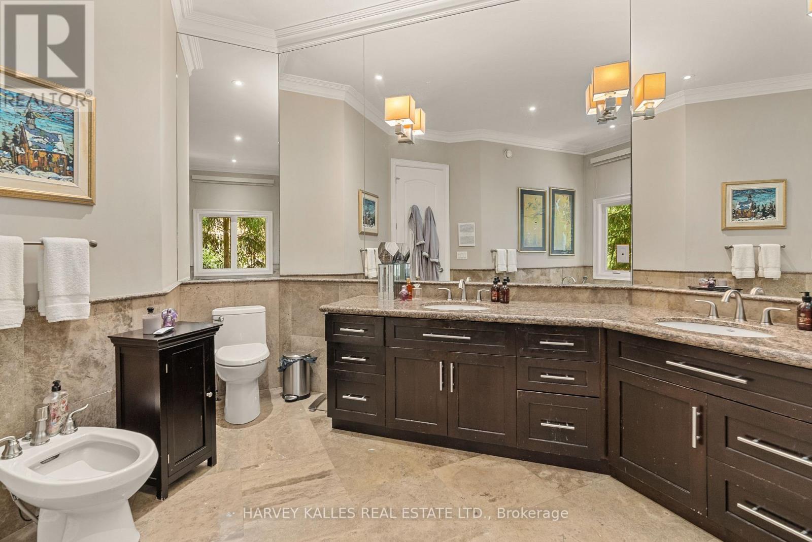6 GEORGINA DRIVE - 30