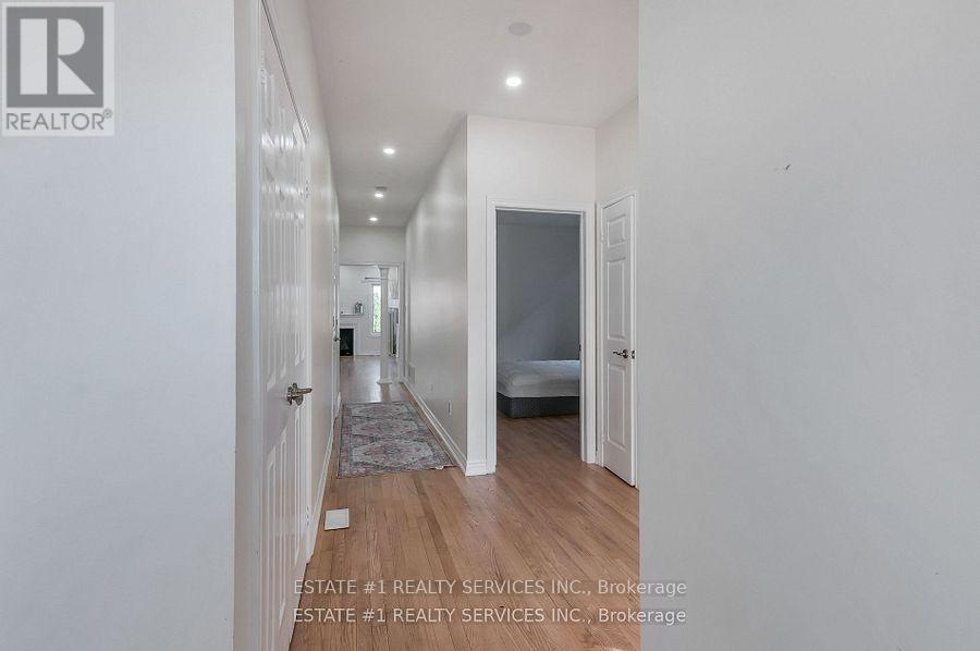 40 BALIN CRESCENT - 2