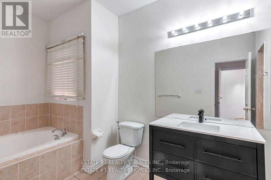 40 BALIN CRESCENT - 22
