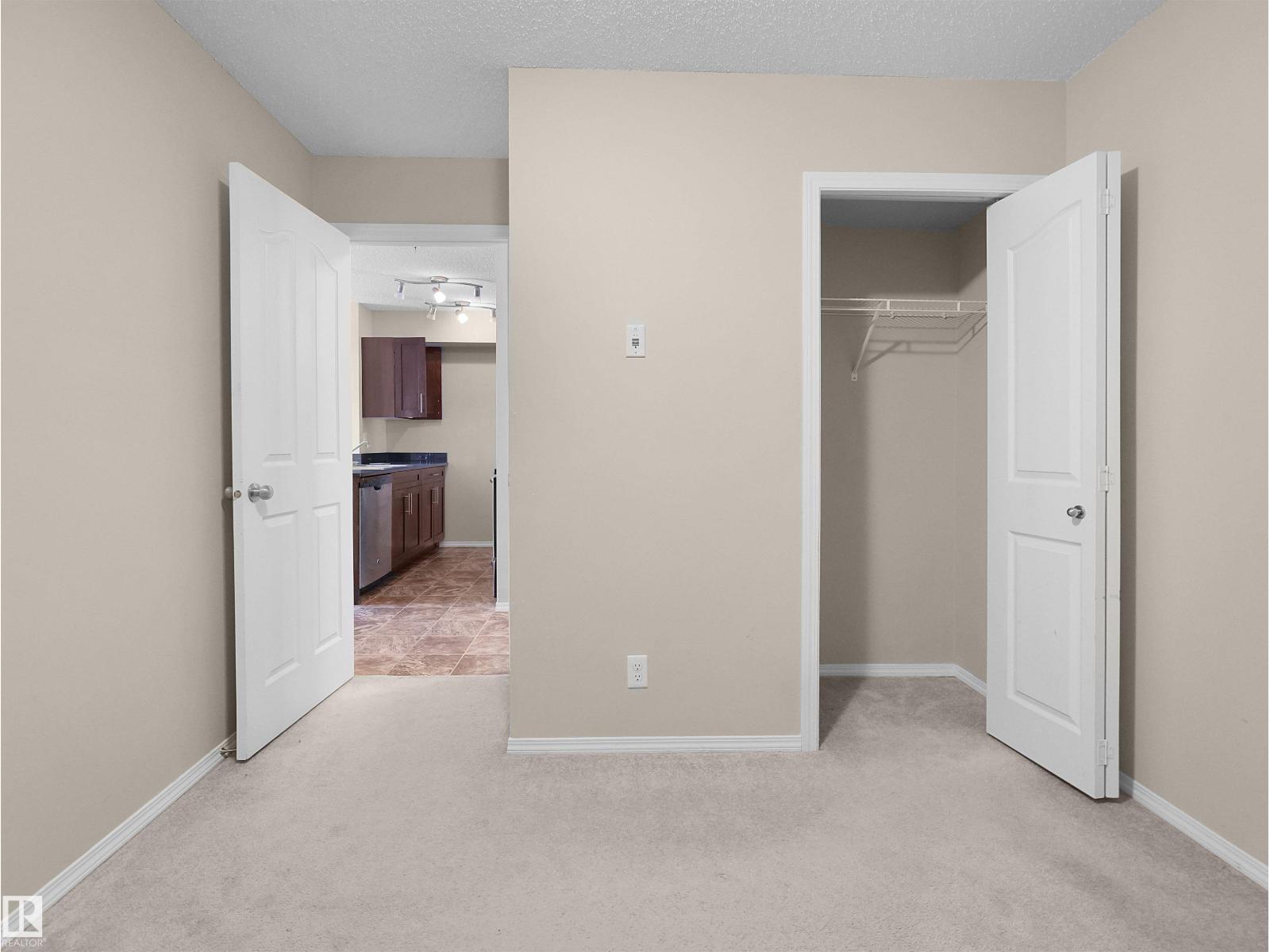 #115 12035 22 AV SW - 11