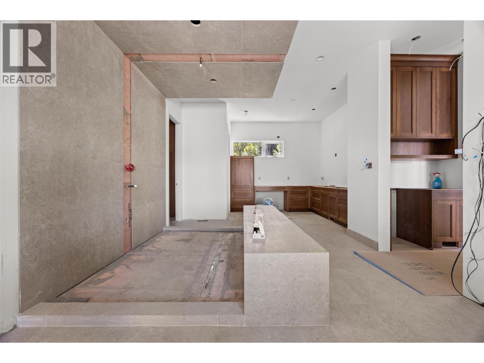 9701 Delcliffe Road - 36