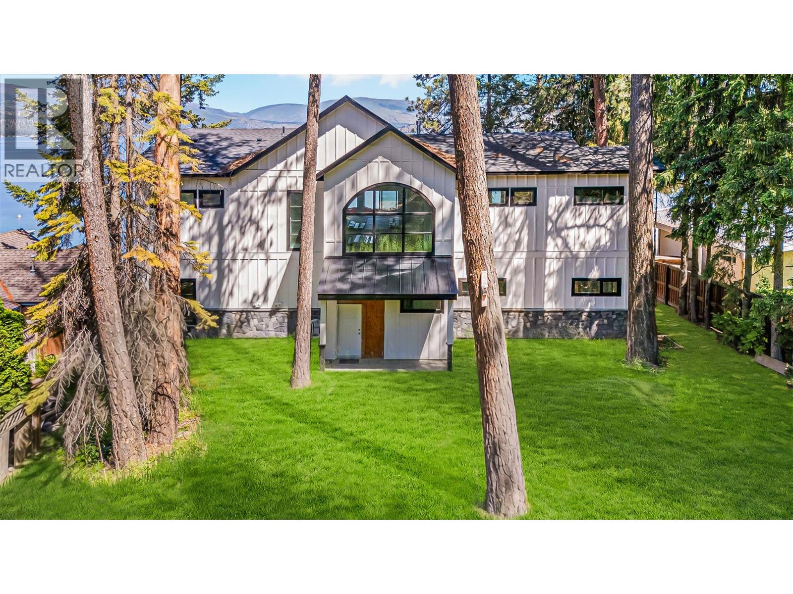 9701 Delcliffe Road, Vernon