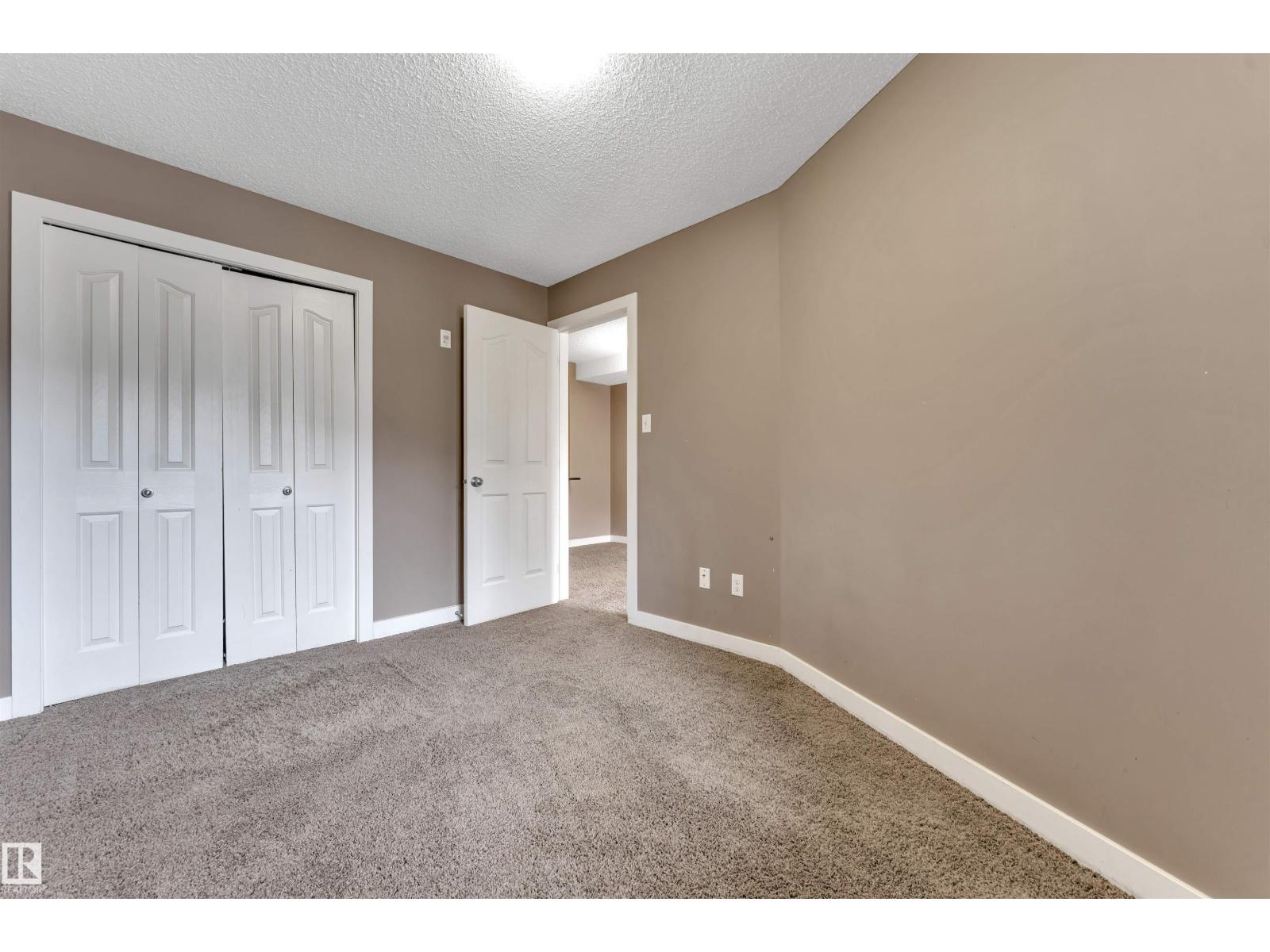 #209 11812 22 AV SW SW - 8