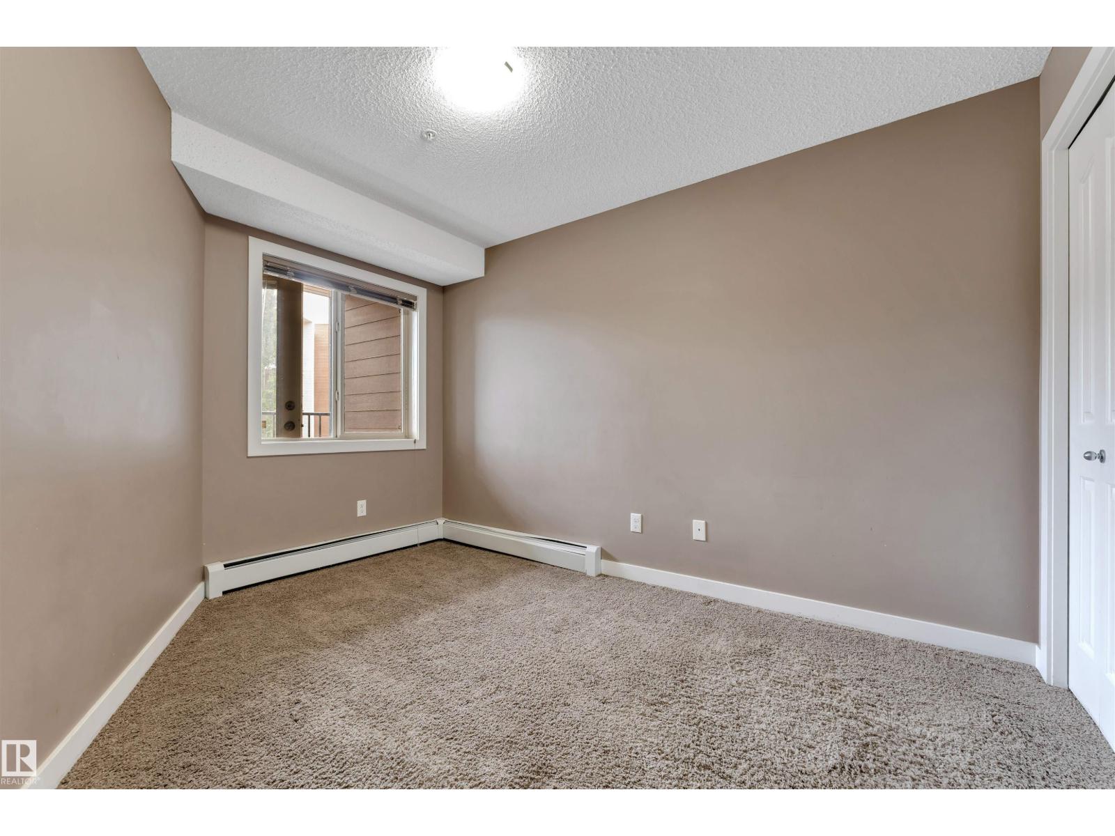 #209 11812 22 AV SW SW - 6