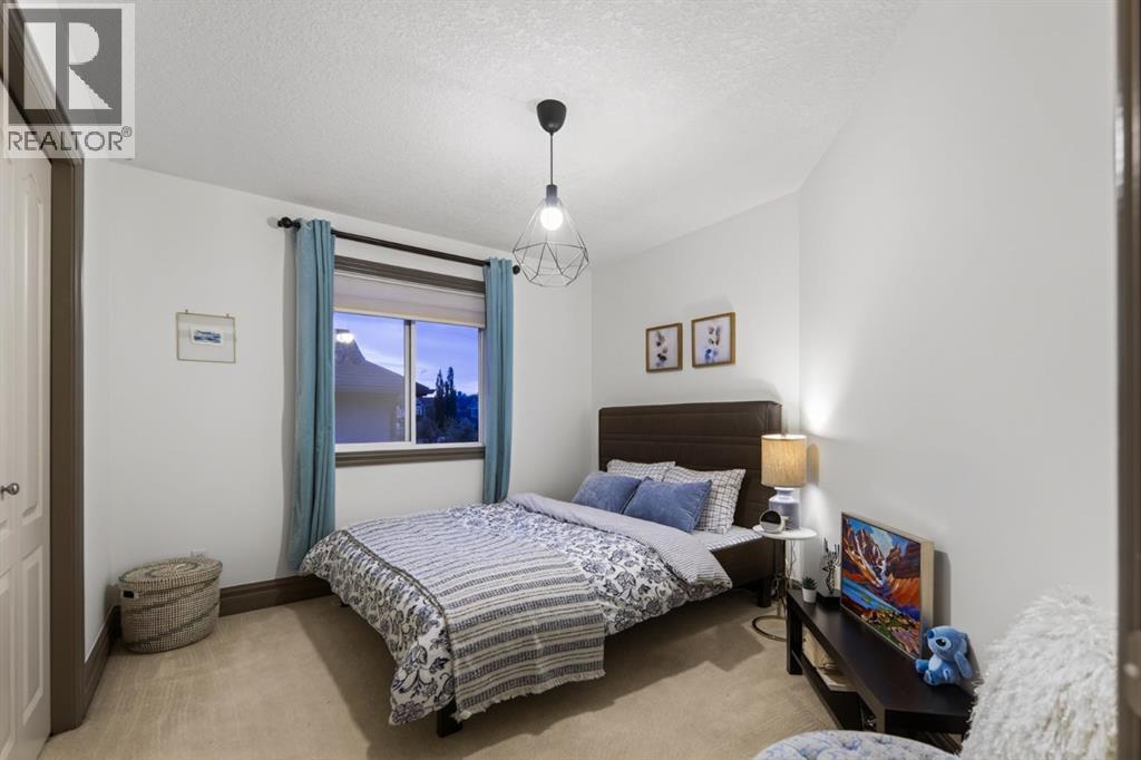 159 Discovery Ridge Way SW - 26