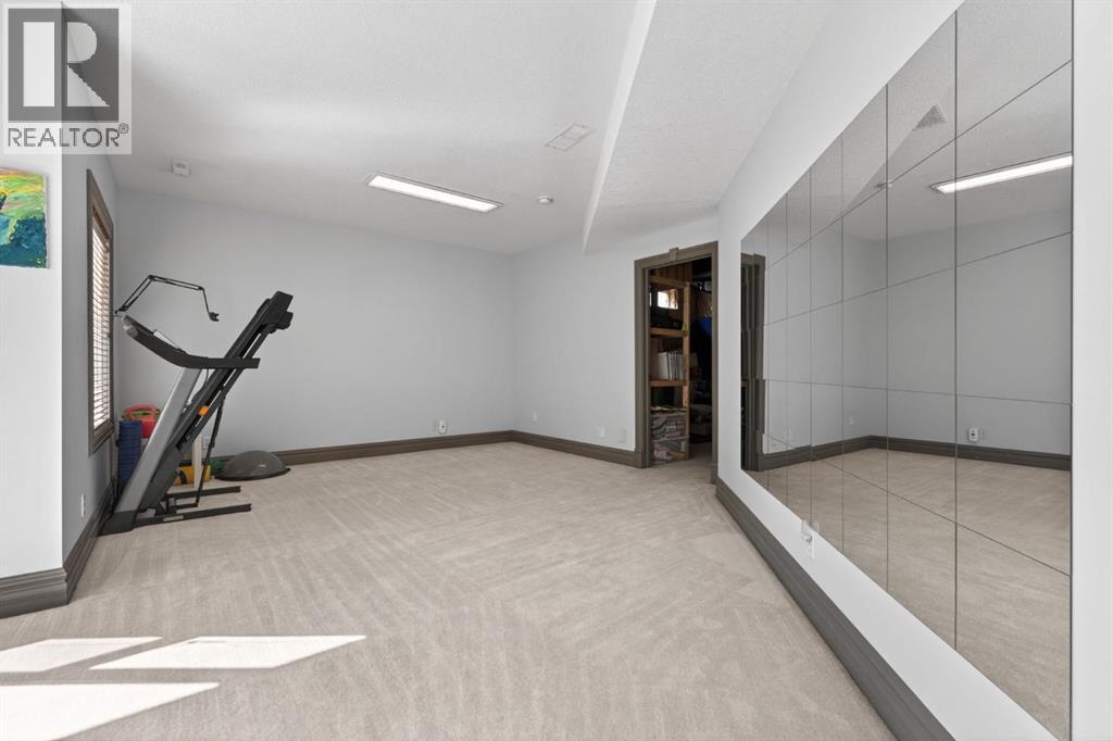 159 Discovery Ridge Way SW - 32
