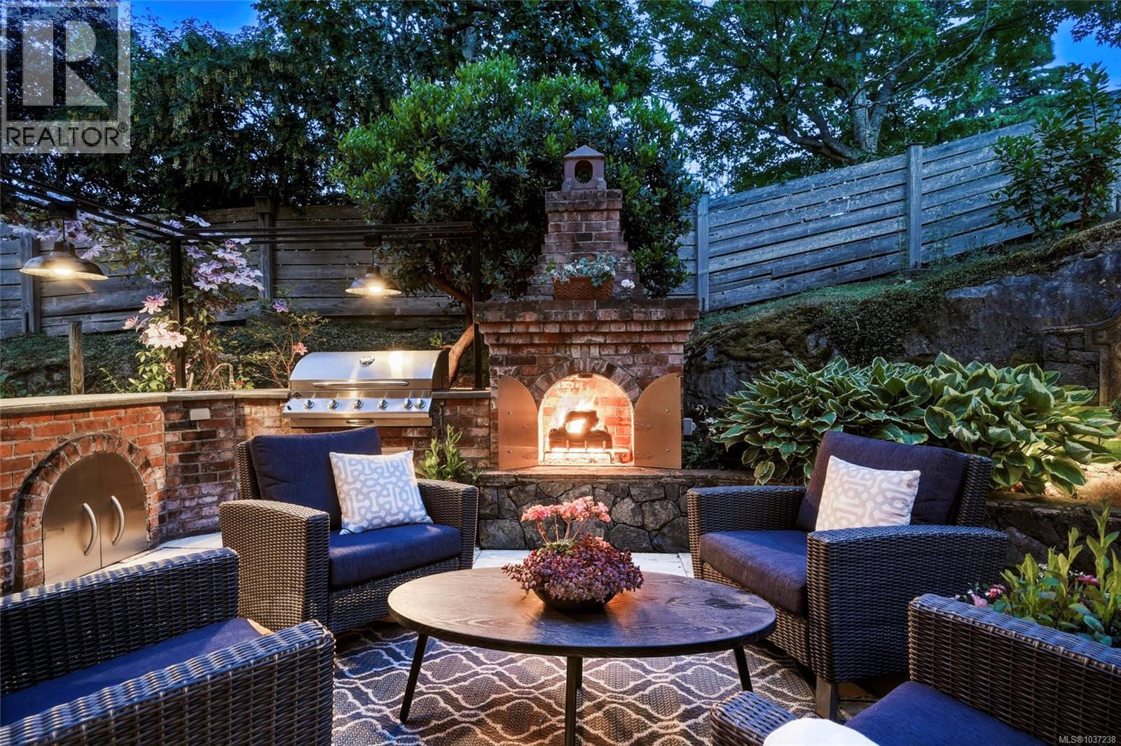  2985 Baynes Road, Saanich