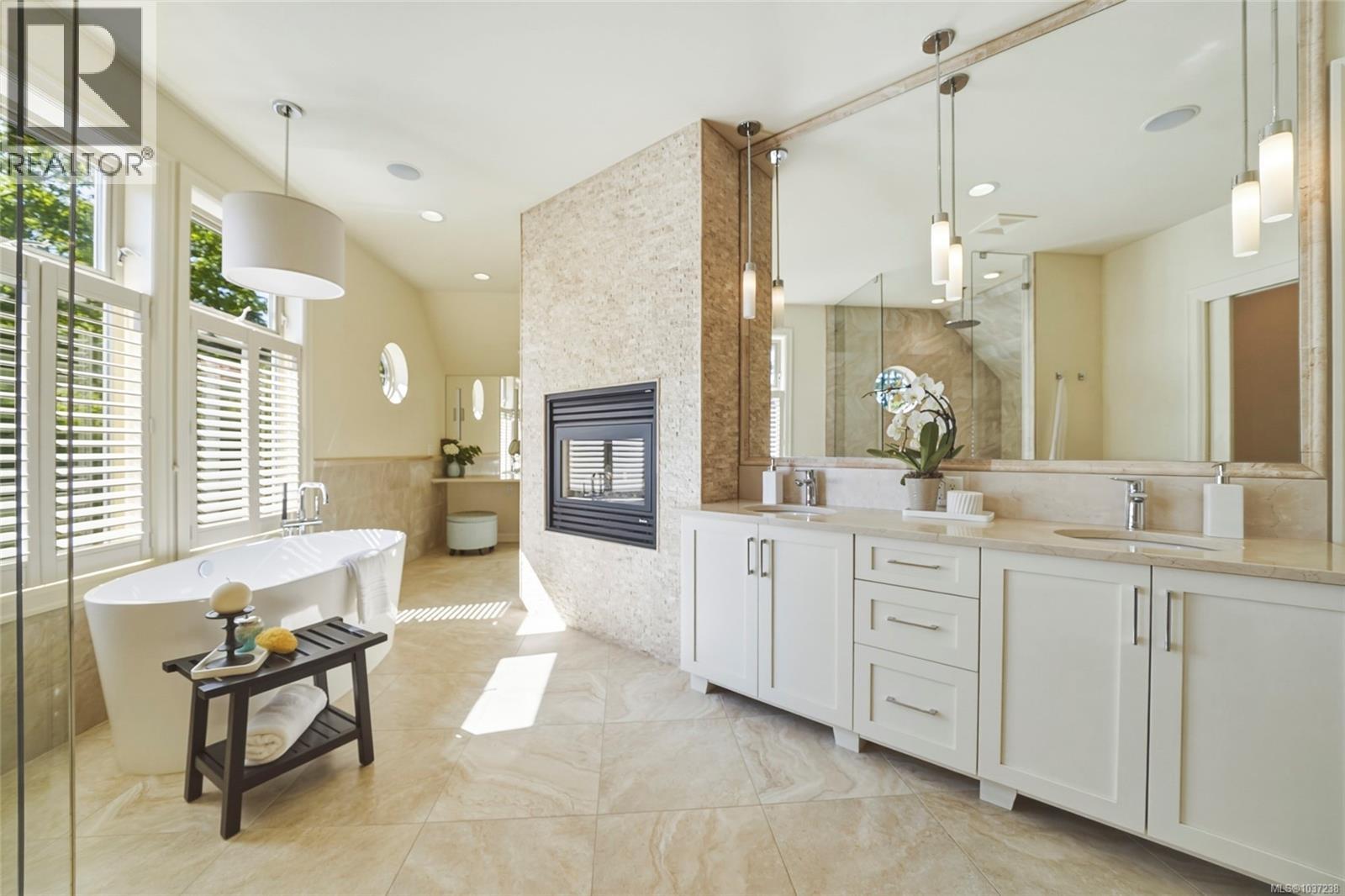2985 Baynes Rd - 30