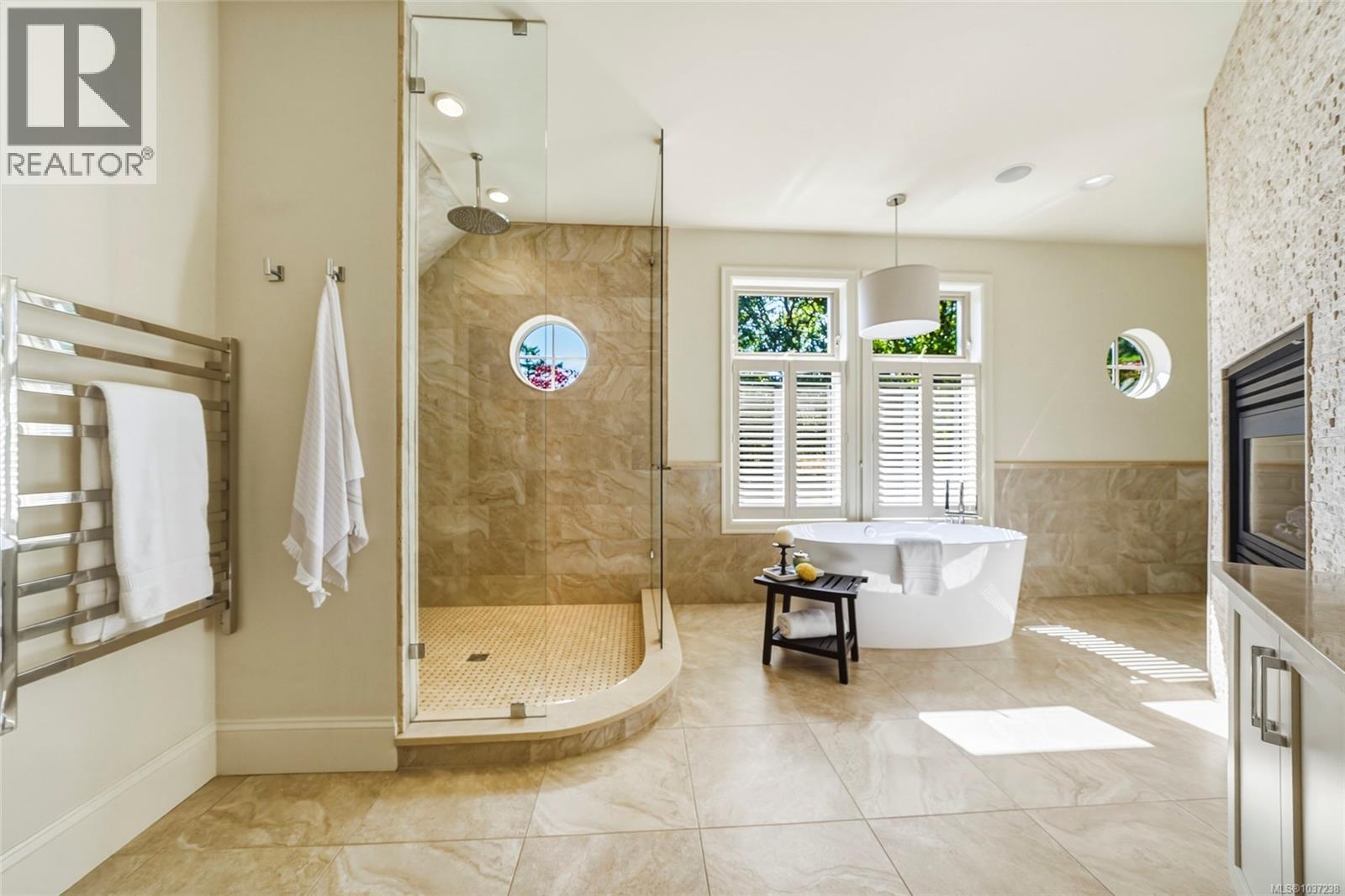  2985 Baynes Road, Saanich
