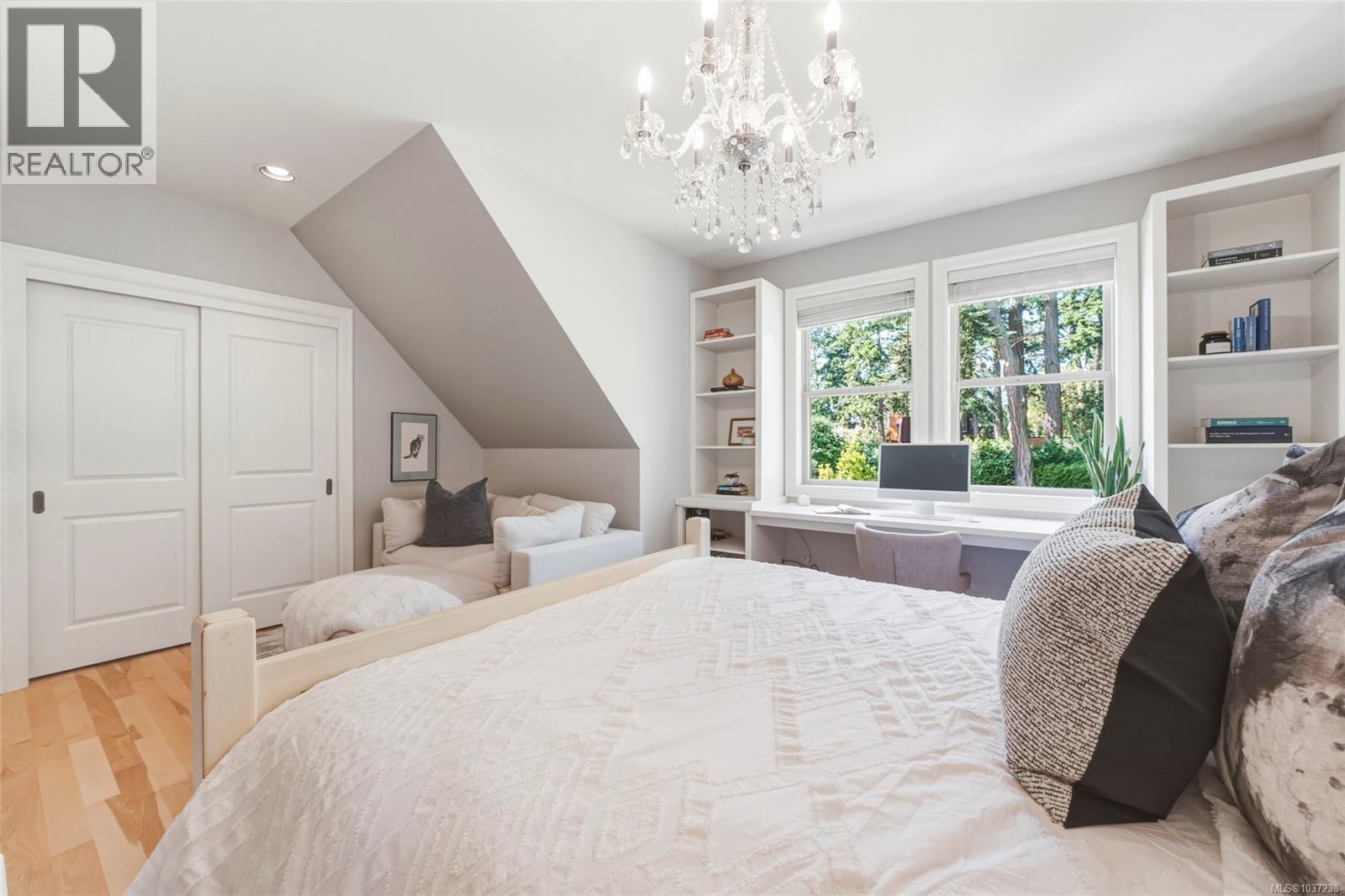 2985 Baynes Rd - 43