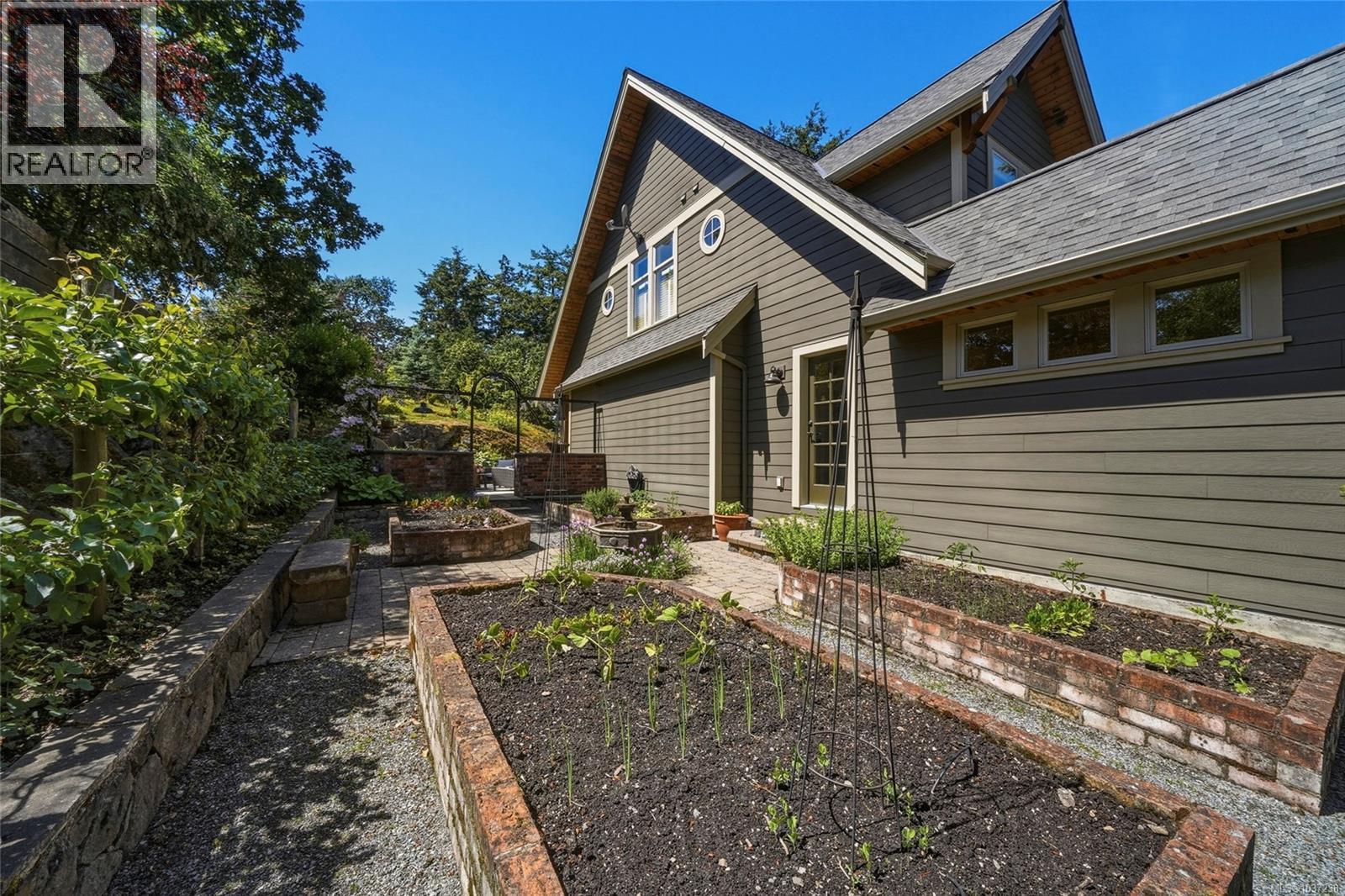  2985 Baynes Road, Saanich