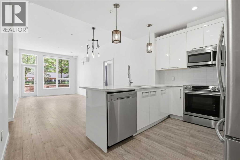 #107 317 22 Avenue SW - 14