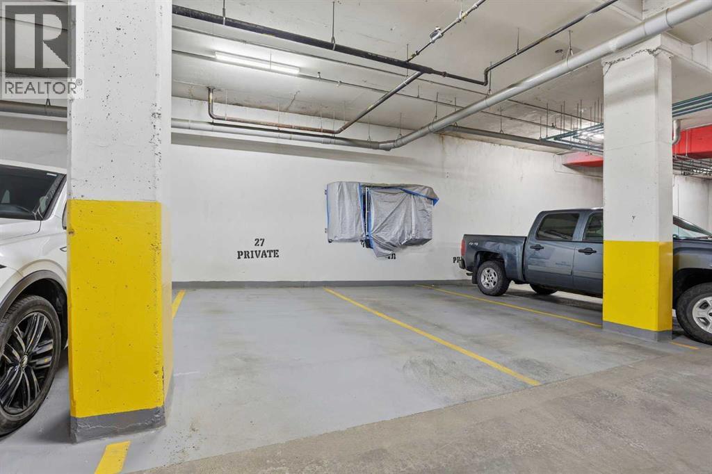 #107 317 22 Avenue SW - 35