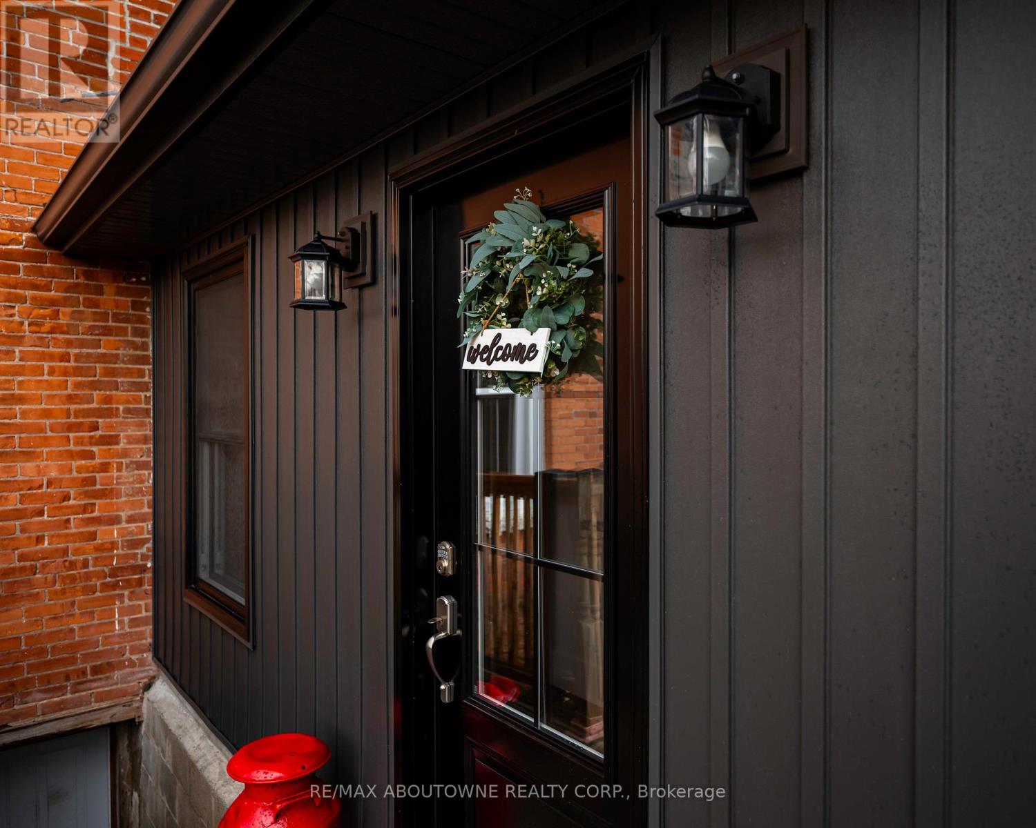 674217 HURONTARIO STREET - 29