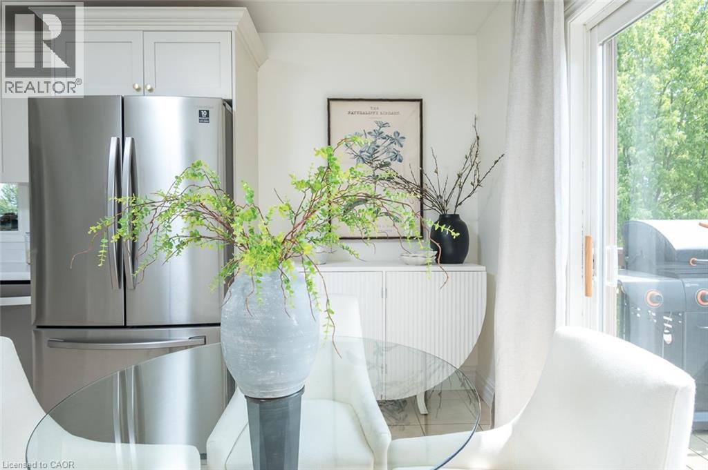 12 KINGSLEY Road - 12