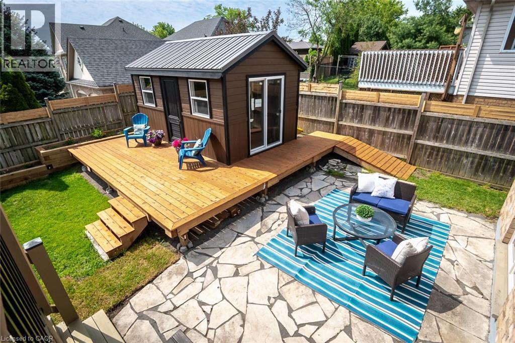 12 KINGSLEY Road - 46