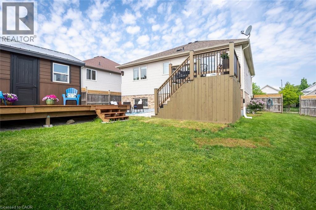 12 KINGSLEY Road - 50