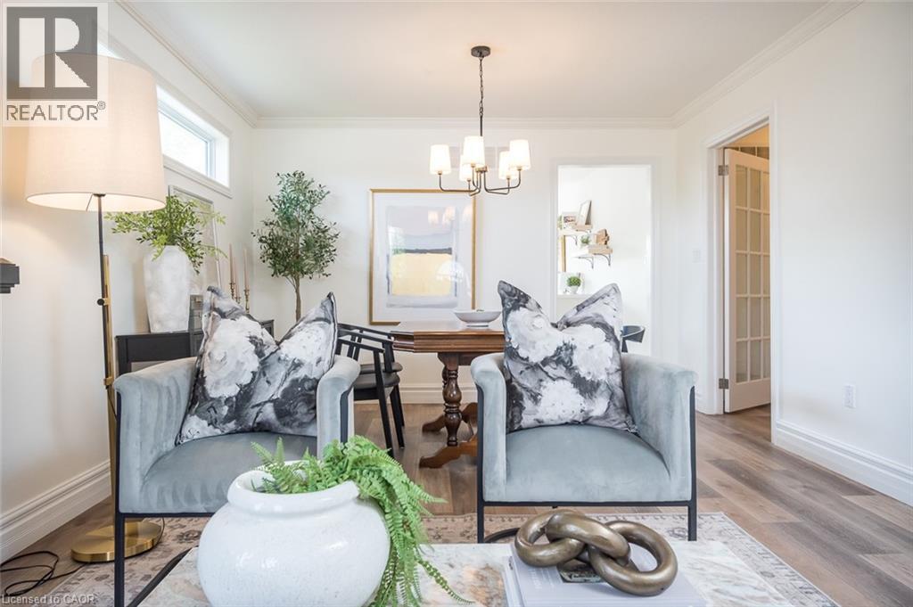 12 KINGSLEY Road - 6