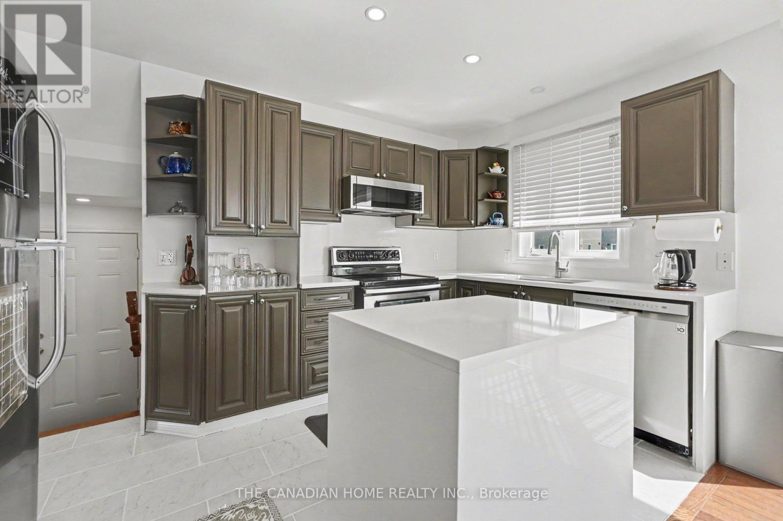 150 BORDEAU STREET - 14