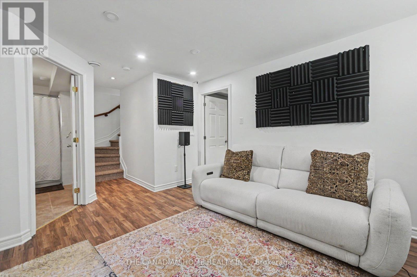 150 BORDEAU STREET - 24