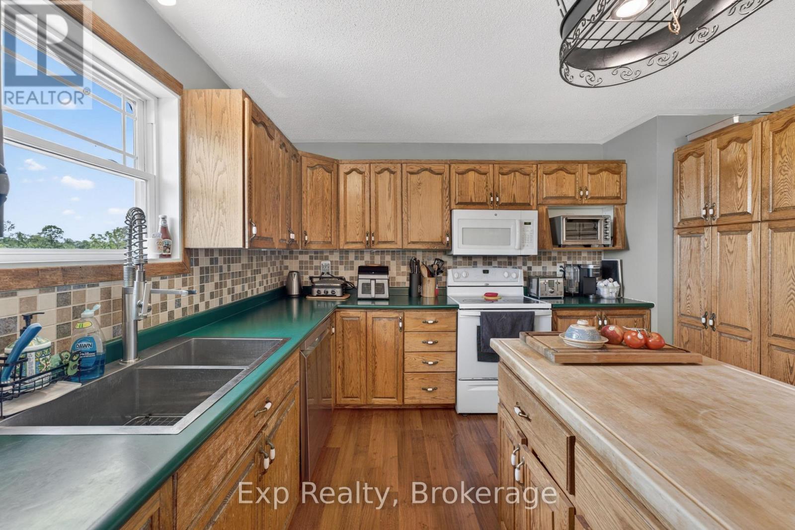 1004 VILLAGE VIEW LANE - 15