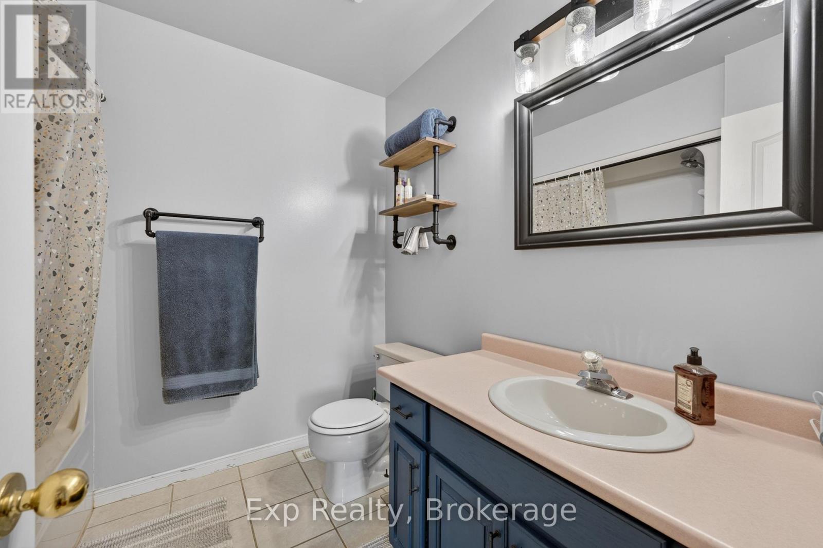 1004 VILLAGE VIEW LANE - 18