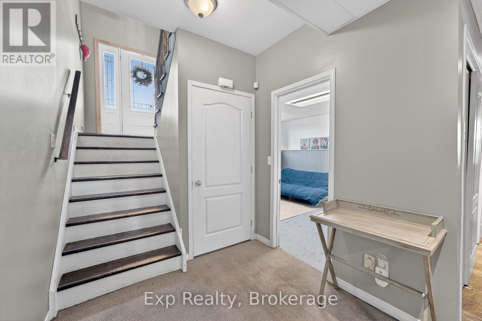 1004 VILLAGE VIEW LANE - 25
