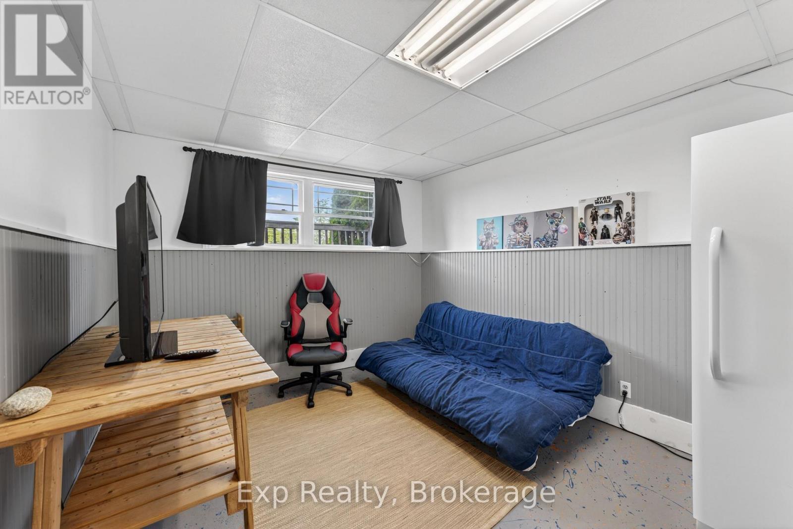 1004 VILLAGE VIEW LANE - 31