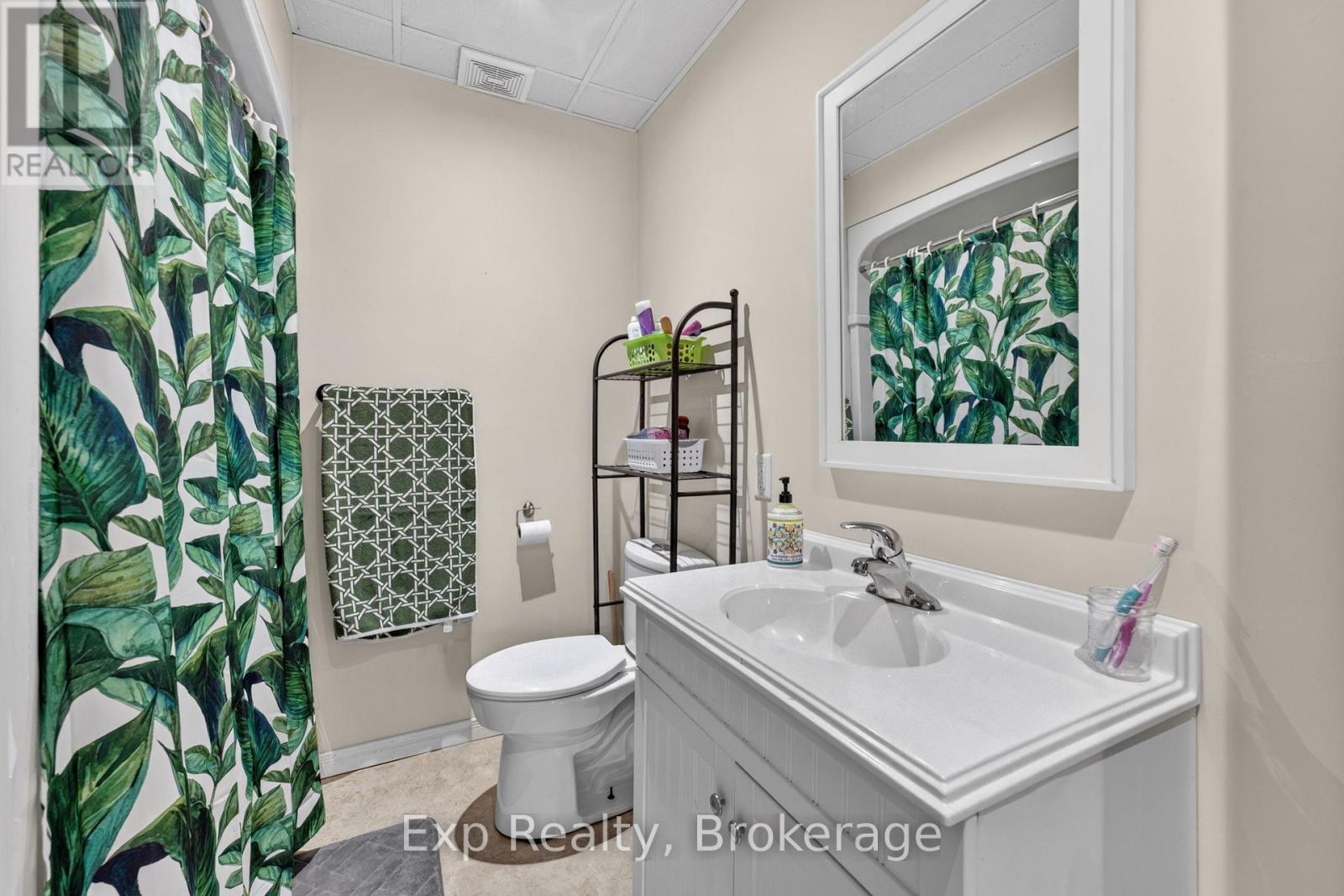 1004 VILLAGE VIEW LANE - 33