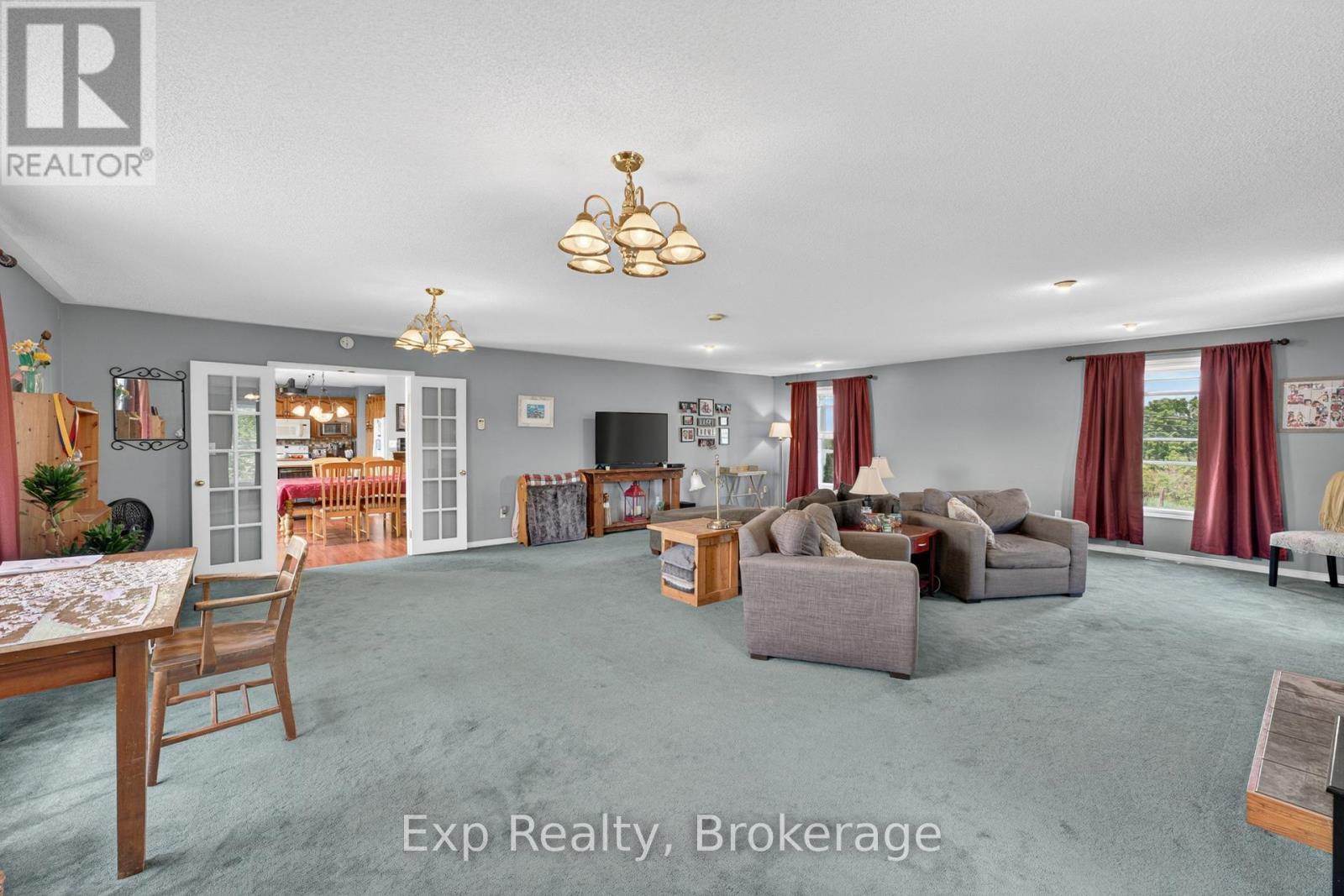 1004 VILLAGE VIEW LANE - 8