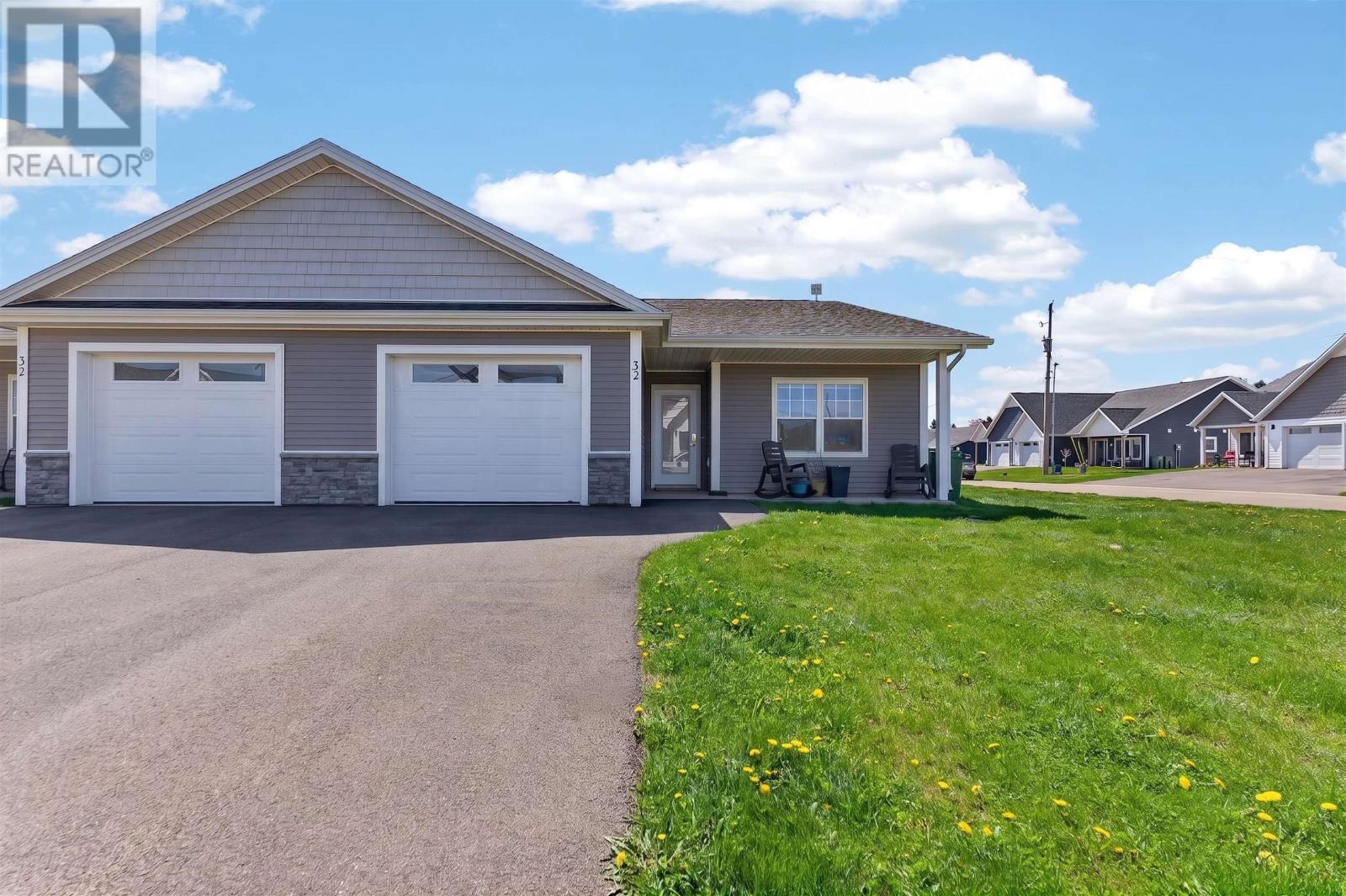 32 Ellis Avenue - 31