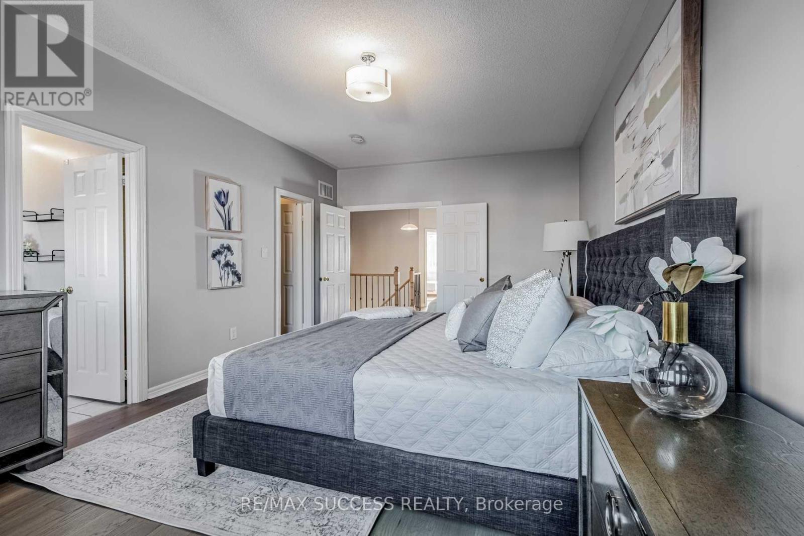 5399 FESTIVAL DRIVE - 21