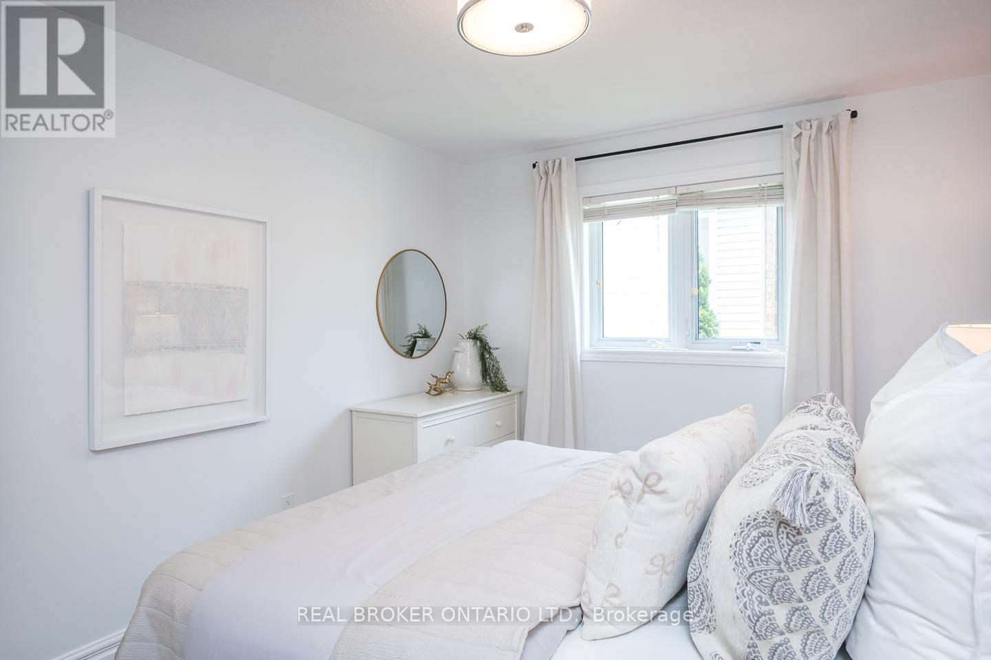 12 KINGSLEY ROAD - 19