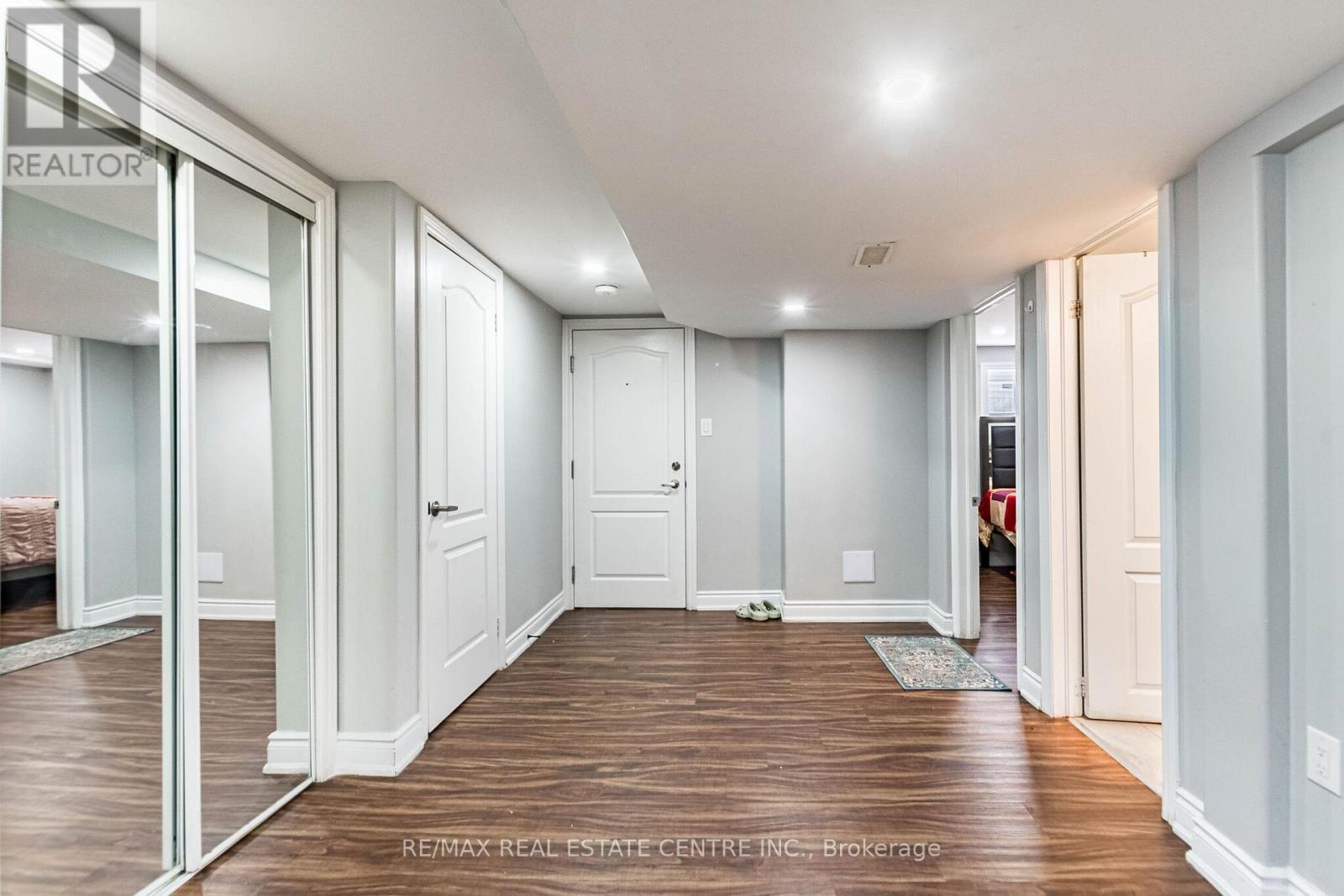 20 EARNSCLIFFE CIRCLE - 38
