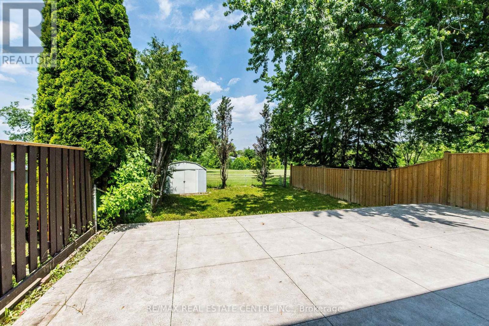 20 EARNSCLIFFE CIRCLE - 46