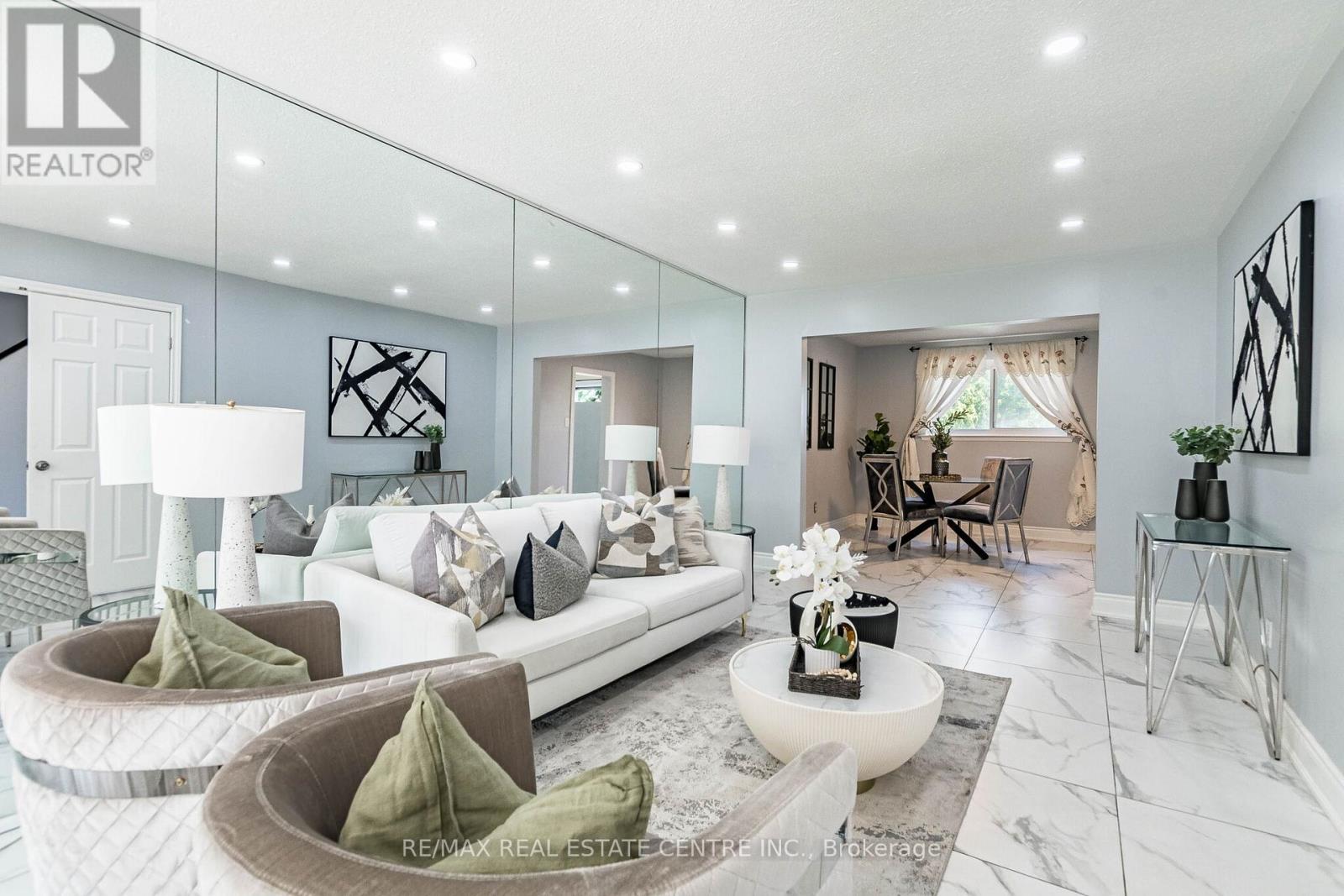 20 EARNSCLIFFE CIRCLE - 8