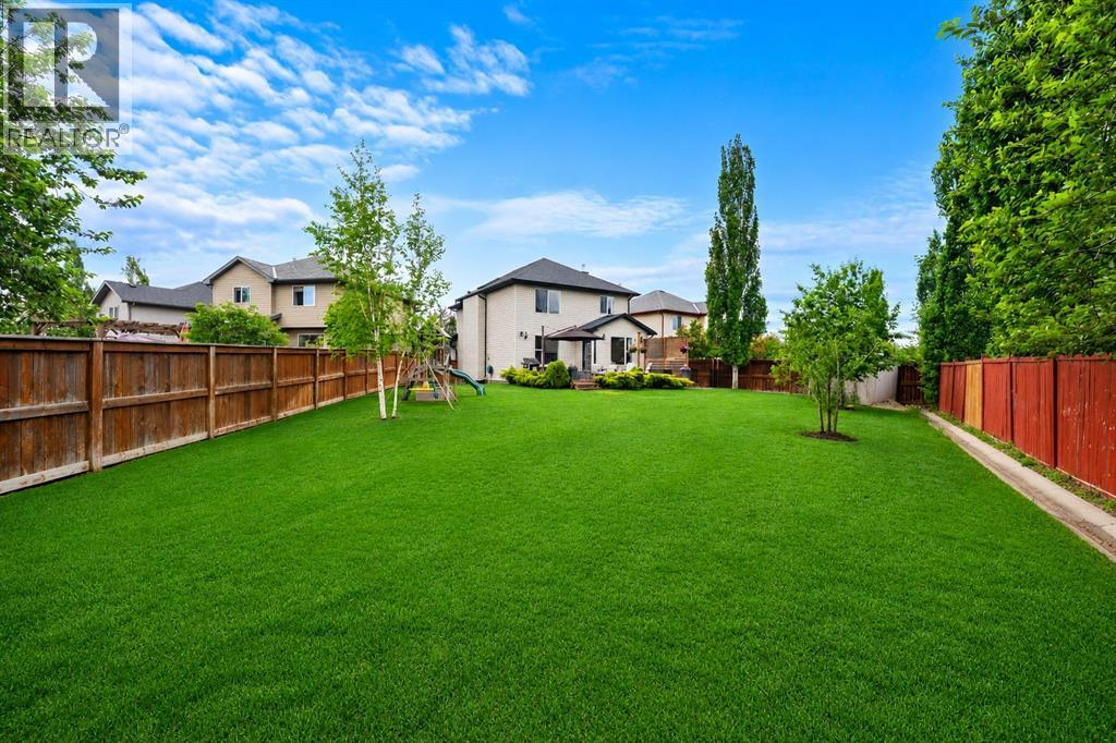 194 Brightonstone Bay SE - Image 2