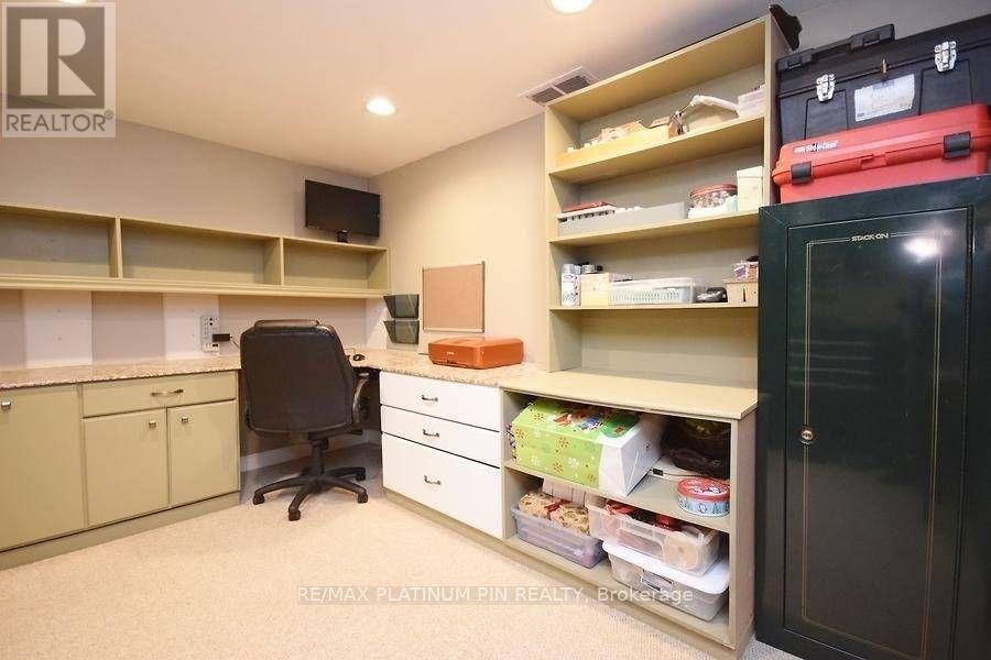 21 LONGFIELD DRIVE - 15