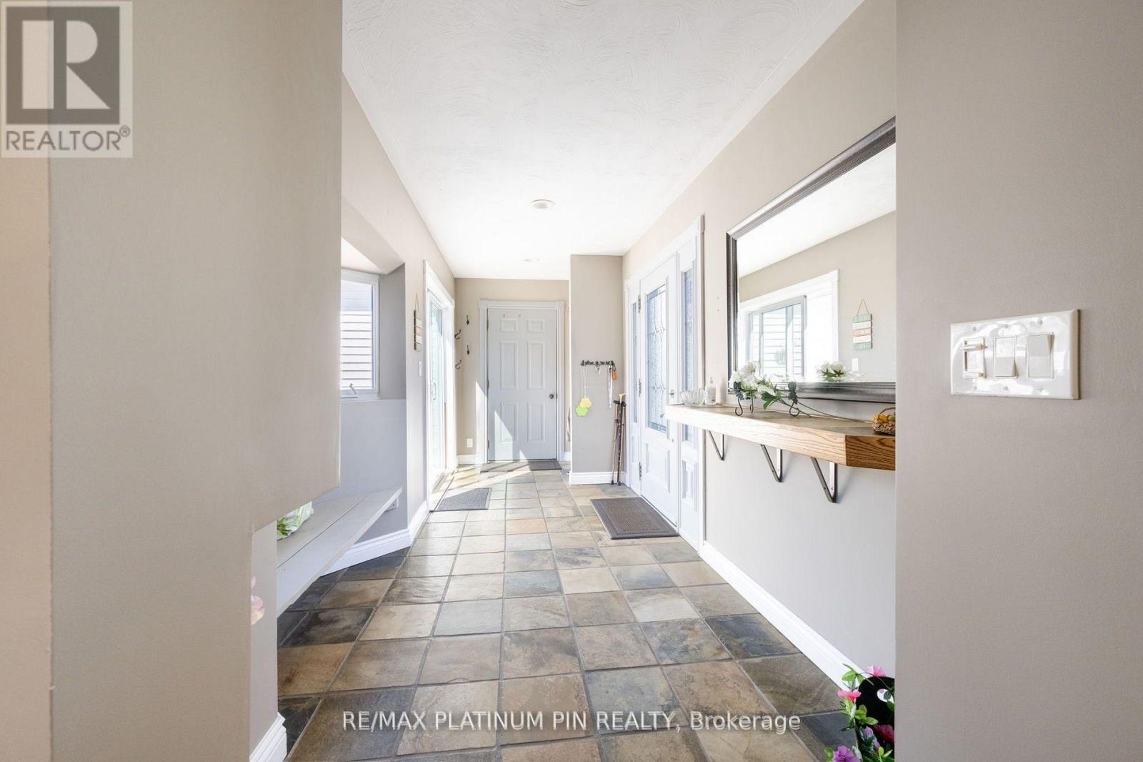 21 LONGFIELD DRIVE - 2