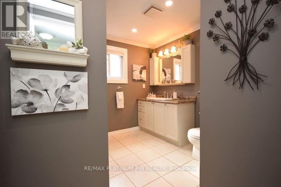 21 LONGFIELD DRIVE - 9