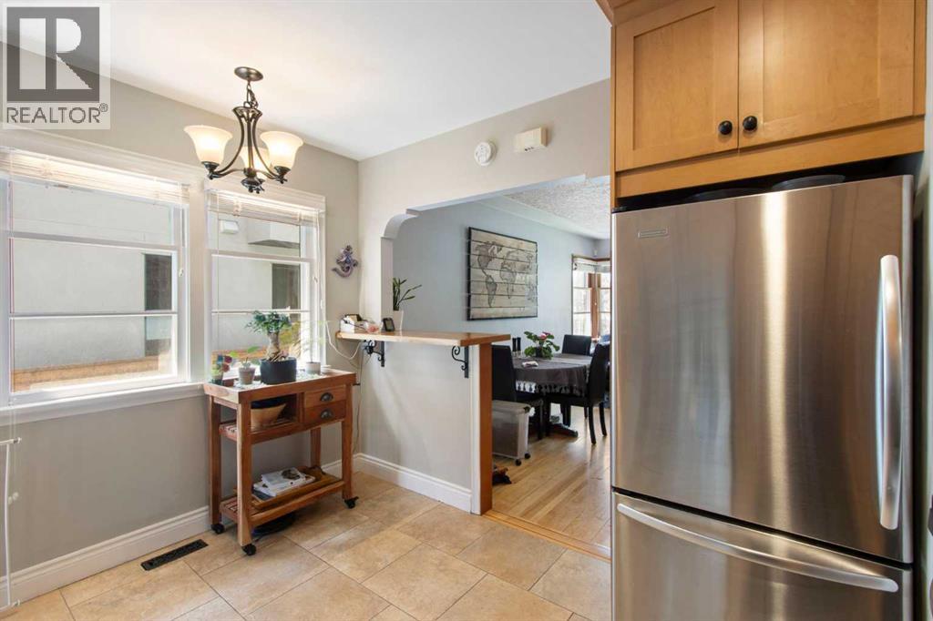 609 9 Avenue NE - 12