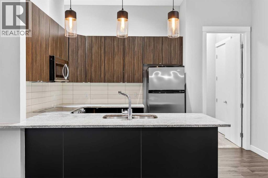 #303 788 12 Avenue SW - 12