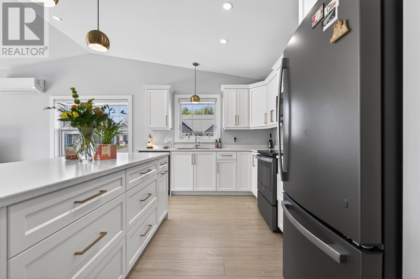 32 Ellis Avenue - 10