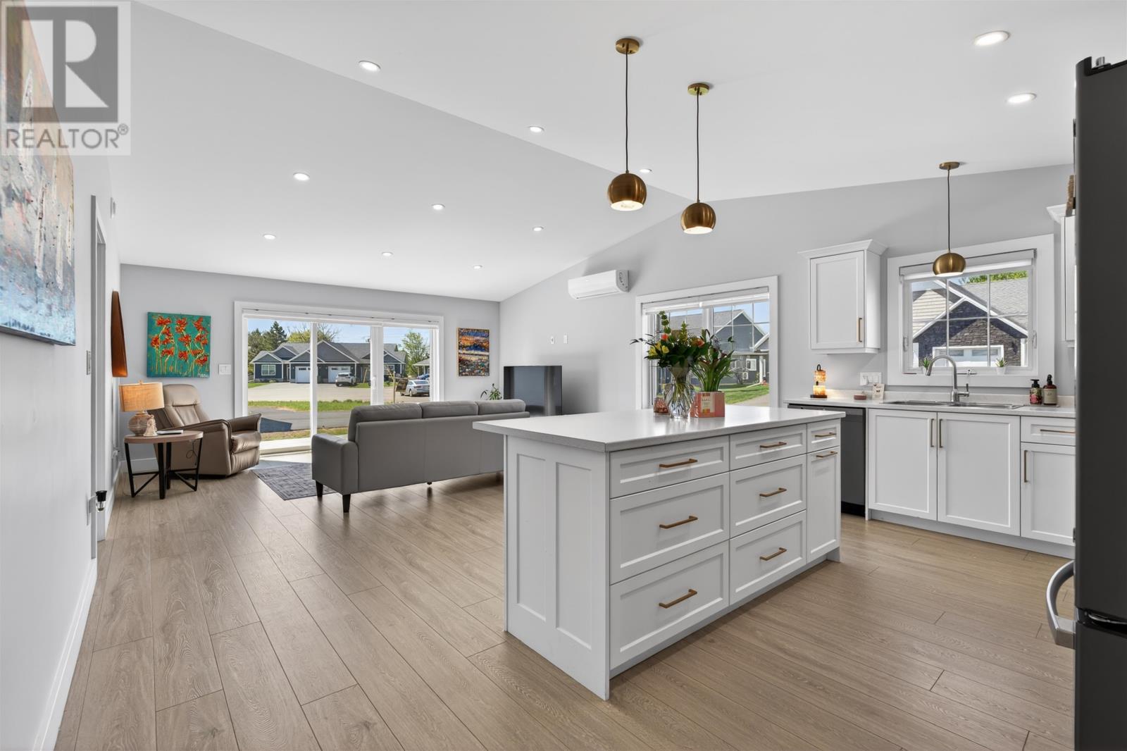 32 Ellis Avenue - 4