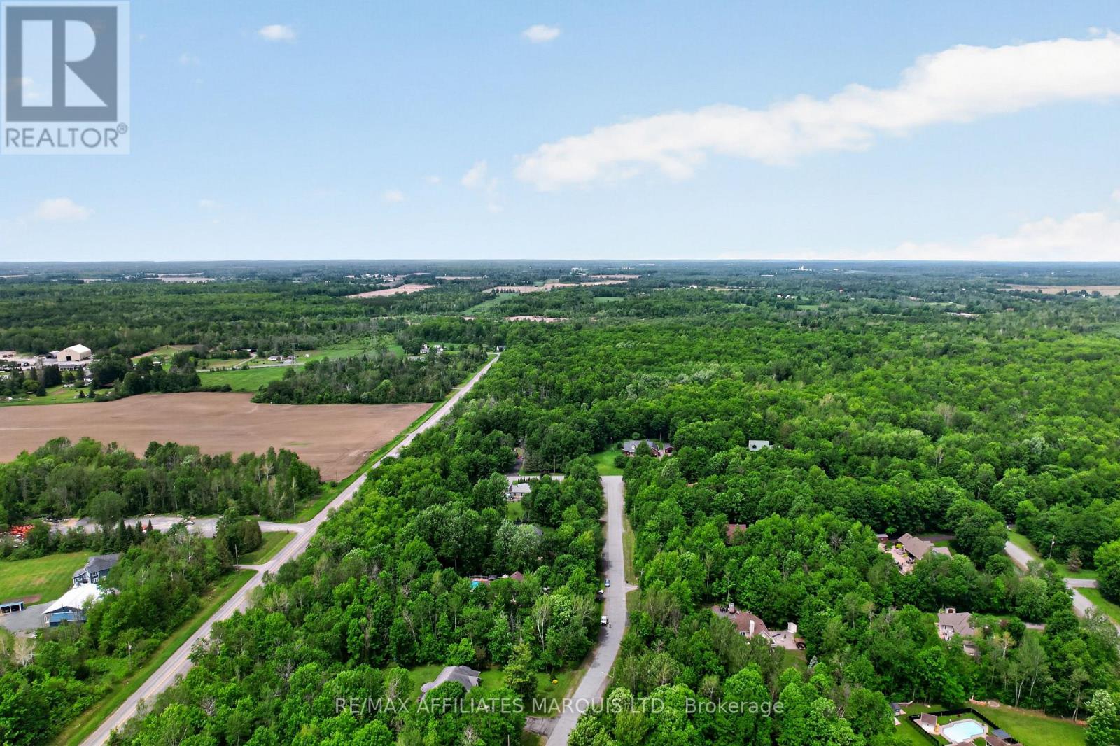 16935 BEAVER DAM DRIVE - 43
